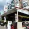 Karon Cafe Inn