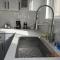 Dimond Abode #1 New Modern Luxe Spacious, Oakland, CA - Окленд