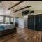 Beautiful home with mountain top views with an EV and NEMA connection!! - باوكيبسي