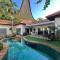 walking st 5min,walk to beach,5BR