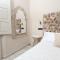 Akla Suites con Jacuzzi Santillana