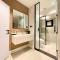C Living - Executive - AQIQ