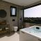 Emerald Harmony Villa with Private Pool & Jacuzzi - Скулуфия
