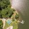 Fox Berry Hill - Lakefront with Dock, Launch & Hot Tub - Waverly