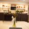 Beautiful Parkside Suite