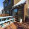 Lark House, Peaceful Mountain Home with Ocean Views and Power Backup - Kapstadt