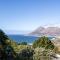 Lark House, Peaceful Mountain Home with Wonderful Ocean Views