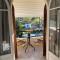 "olive"studio,private balcony with mountain view, kichenette & only 1km from the beach - Эрмонес