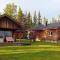 LAKESIDE AURORA CABINS