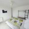 Appartement 28m2 avec balcon proche gare SNCF, café thé WIFI gratuits - 奥尔良