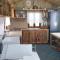 Bujtina Peshtan Guesthouse&Camping