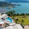 Parc Exclusif, Airlie Beach - 360 island views from a mountain top