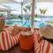 Parc Exclusif, Airlie Beach - 360 island views from a mountain top