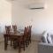 Kings Palace - Stylish 2 bed apartment with sea views