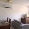 Kings Palace - Stylish 2 bed apartment with sea views