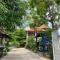 Coconut Lodge