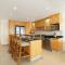 Lucien Sands 401