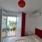 Nolis Apartment