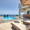 Villa Vardia-Amazing Seaviews with heated pool