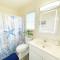 Oceanfront 2BR Cottage w Sunsets Views Comfy and Pet and Family Friendly