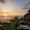 Pareehut Resort Koh Sichang