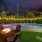 4BR retreat w heated pool backyard BBQ grill