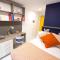 Exclusively for Students Unwind in Glasgow's Premier Accommodation at Foundry Courtyard - 格拉斯哥