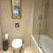Professional Home 2 Home in City Centre - FREE PARKING - Hospital & University Walkable