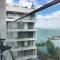 Mamaia's Minimalist Loft - Мамая