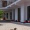Alaya Stays Amara Aether Spacious Room with Scenic Views in Nainital - Nainital