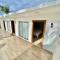 Exclusive Paradise Palms Villa