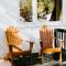 Cottage by the Sea: Pagnotto Shellback House