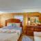 Rustic Berkshires Cottage at Lake Buel with Kayaks! - New Marlborough