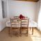 Sunny and spacious apartment in Orikum beach