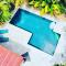 Beachside Bliss Lush Pool, Courtyard & Garden