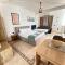 Budget Retreat Tirana & Studios