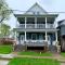 Comfy 4BR, 1 Bath Near the Falls & Casino