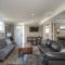 Golf Views, Porch Vibes, 3mi to Broadway! - 纳什维尔