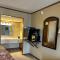 Interstate Inn