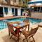 Casa del Puerto Hostel & Suites