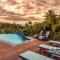Kaanapali Hini NEW POOL - FULLY REMODELED - Across the Street From Kaanapali Beach - لاهينا
