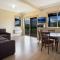 Seaview Beach House 1