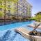 732 Express Condotel, 3 Minutes to Airport, with Gym & Pool FAST WI-FI, Free Netflix - Pusok