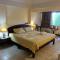 OYO 903 Madame Kim Hostel - Lampang