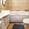 Gorgeous Apartment In Nowe Warpno