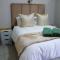 Milk & Honey Guesthouse - Kimberley