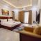 Hotel Elite 32 Avenue - Near Google Building - Gurgaon