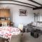 Nice Home In Wasungen With Wifi