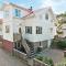 Stunning Apartment In Kungshamn