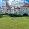 3 Bedroom Lovely Home In Jelenscak